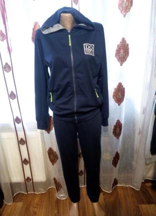 Спортивний костюм на зріст 152/158