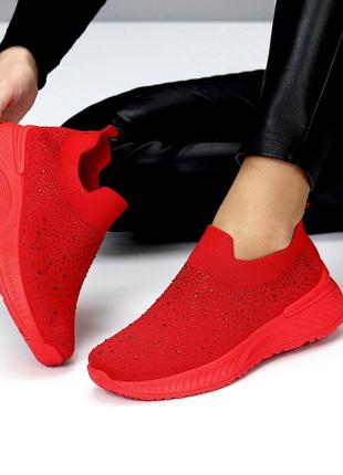 Красные женские слипоны мокасины кроссовки тканевые текстильные с стразами6 фото