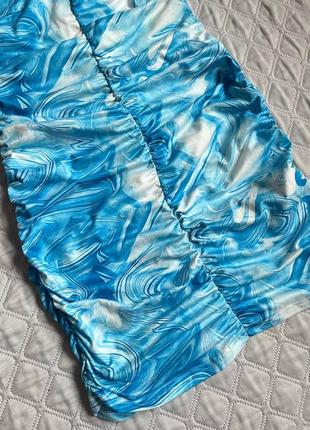 Голубое мини платье с драпировкой в мраморный принт от shein8 фото