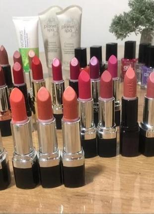 Помада avon mark true colour