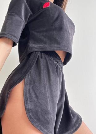 Пижама ( костюм для дома)