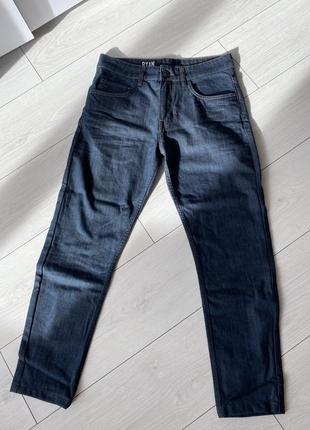 Нові чоловічі джинси розміру s , 29