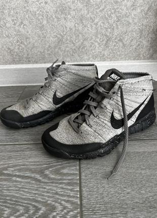 Мужские кроссовки nike