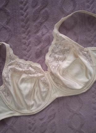 Бюстгальтер 75g