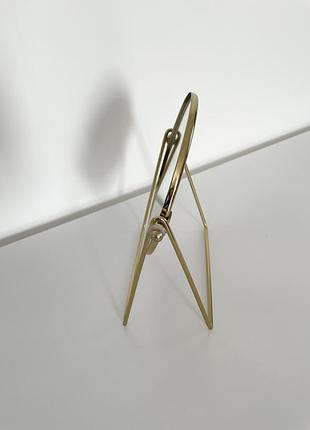 Настільне дзеркало h&m під золото трендове стильне кругле металеве тренд 2024