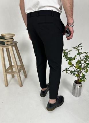 Мужские черные зауженные брюки