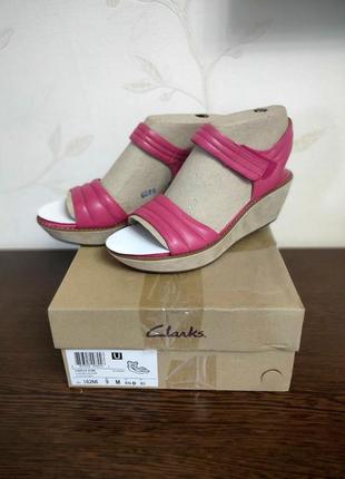 Clarks босоножки