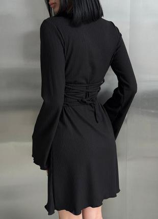 Платье женская короткая мини базовая нарядная коричневая серая черная весенняя на весну красивая повседневная плата с декольте нарядная праздничная рубчик7 фото