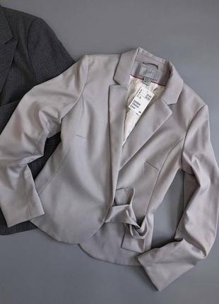 Приталенный женский жакет h&m