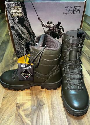 Бєрци військові шкіряні yds gore-tex