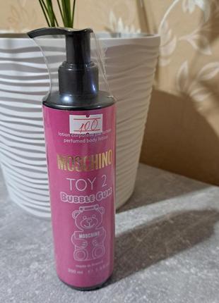 Парфюмированный лосьон для тела moschino toy 2 bubble gum brand collection 200 мл1 фото