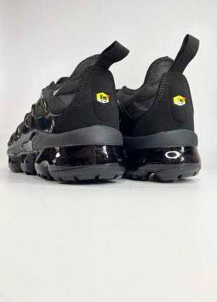 Шикарные кроссовки nike air vapormax plus black8 фото