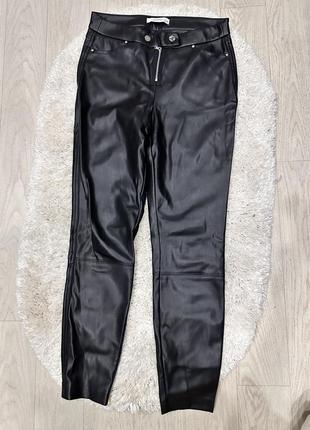 Кожаные брюки лосины reserved брюки спереди замок