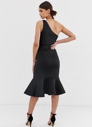Шикарное вечернее черное платье на одно плечо от asos design6 фото