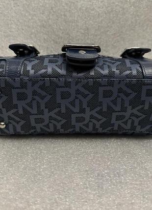 Dkny сумка из canvas и кожаная сумка с тиснением ящерицы, пряжкой и клапаном5 фото