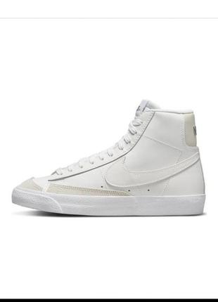 Nike blazer mid 77