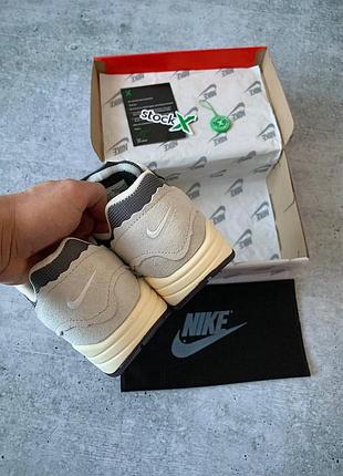 Nike 2