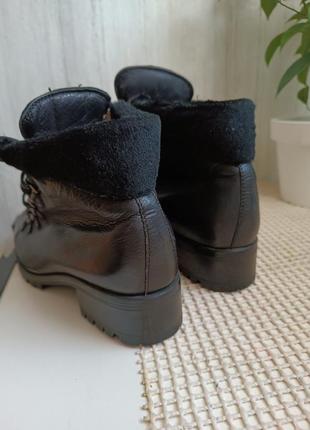 Демисезонные ботинки кожаные фирмы unisa3 фото