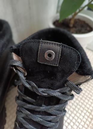 Демисезонные ботинки кожаные фирмы unisa5 фото