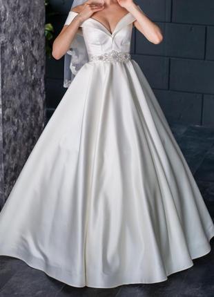 Свадебное платье.1 фото