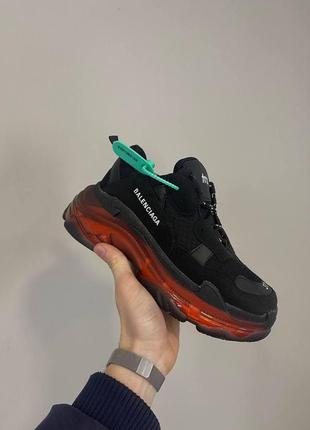 Жіночі кросівки balenciaga triple s clear1 фото