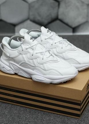 Кроссовки adidas ozweego белые