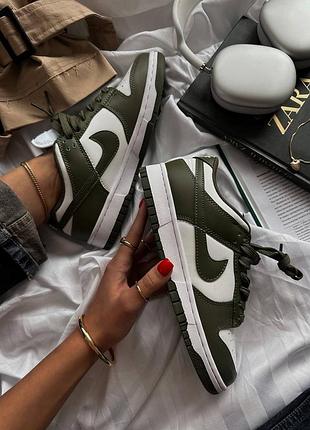 Стильные женские мужские кроссовки nike sb dunk low medium olive оливковые