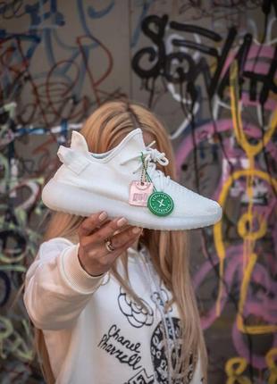 Женские кроссовки adidas yeezy boost 350 люкс качество