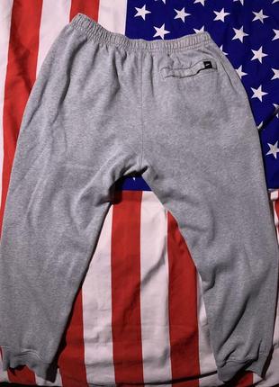 Штани nike nsw 'just do it' fleece jogger pants grey cj4778-0634 фото