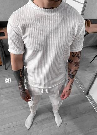 Белый летний спортивный костюм футболка брюки