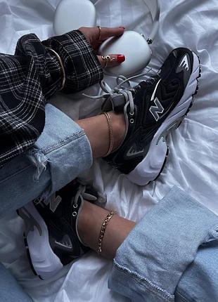 Крутые женские мужские кроссовки new balance 725 black white чёрные с белым6 фото
