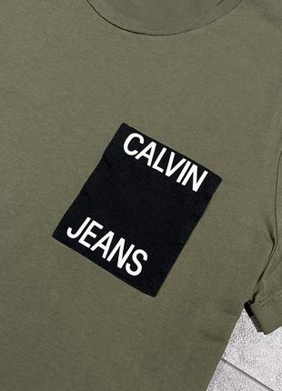 Хаки футболка calvin klein jeans3 фото