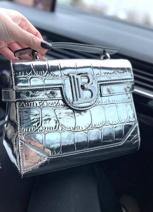 Шикарна шкіряна сумочка balmain сумка5 фото