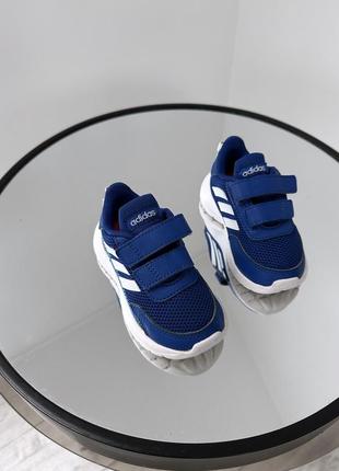 Повітропроникні спортивні кросівки adidas3 фото