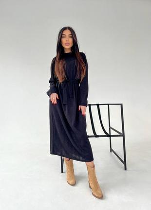 Вязаное платье миди свободного кроя с длинными рукавами платья с поясом оверсайз туника тепла стильная базовая черная серая бежевая8 фото