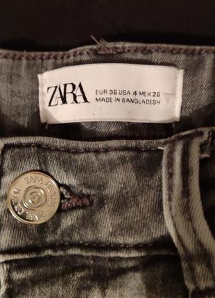 Классные мом джинсы zara на высокой посадке