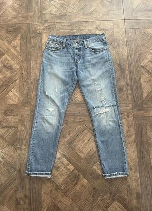 Голубые джинсы с рваностями levis 501