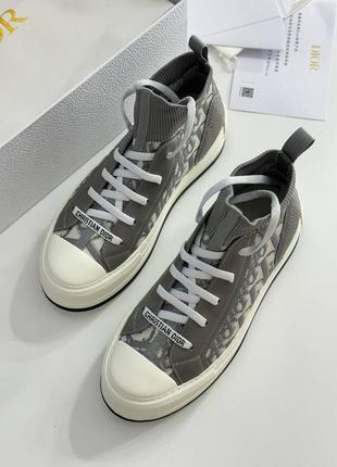 Нереальні жіночі кросівки кеди в стилі dior