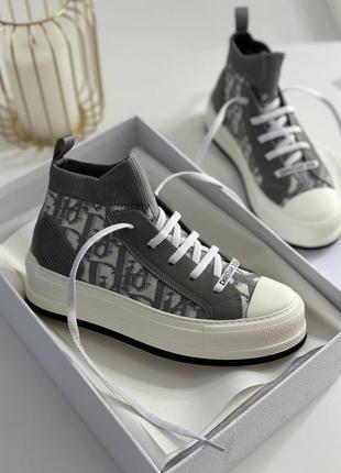 Нереальні жіночі кросівки кеди в стилі dior