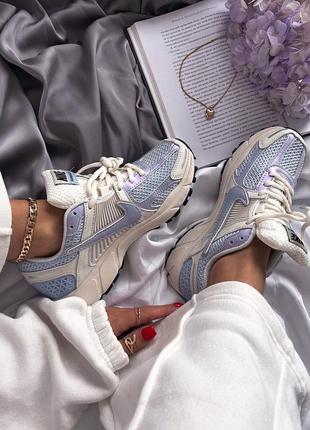 Розкішні жіночі кросівки nike zoom vomero 5 lavender бузкові з бежевим