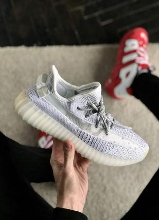 Жіночі кросівки adidas yeezy boost 350  люкс якість