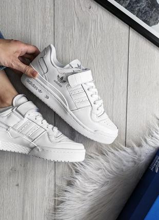 Женские кроссовки adidas forum 84 white белые