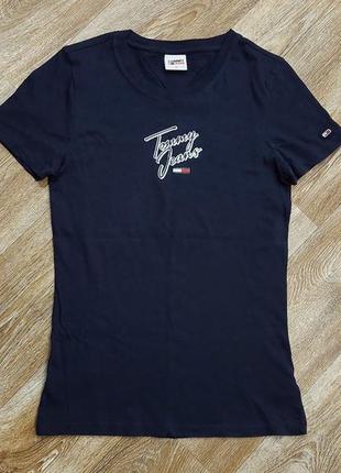 Женская футболка tommy jeans5 фото