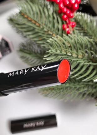 Суперувлажняющая помада для губ от mary kay2 фото