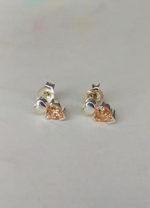 Серебряные женские серьги-гвоздики с фианитами7 фото