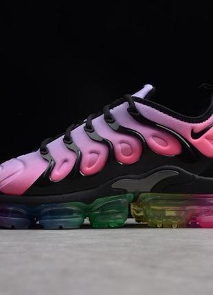 Жіночі кросівки nike plus vapormax