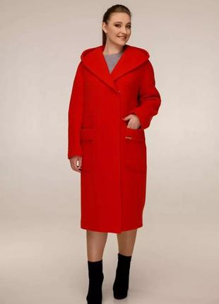 Красное женское демисезонное пальто размер 462 фото