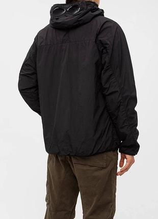 Демисезоний пуховик c.p.company