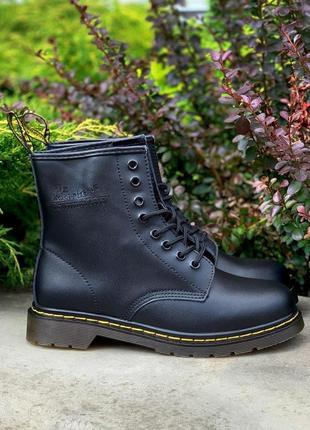 Чоловічі чорні черевики dr. martens 1460 black