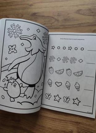Детская раскраска с играми пища животного Ausa crayola activity book на английском языке